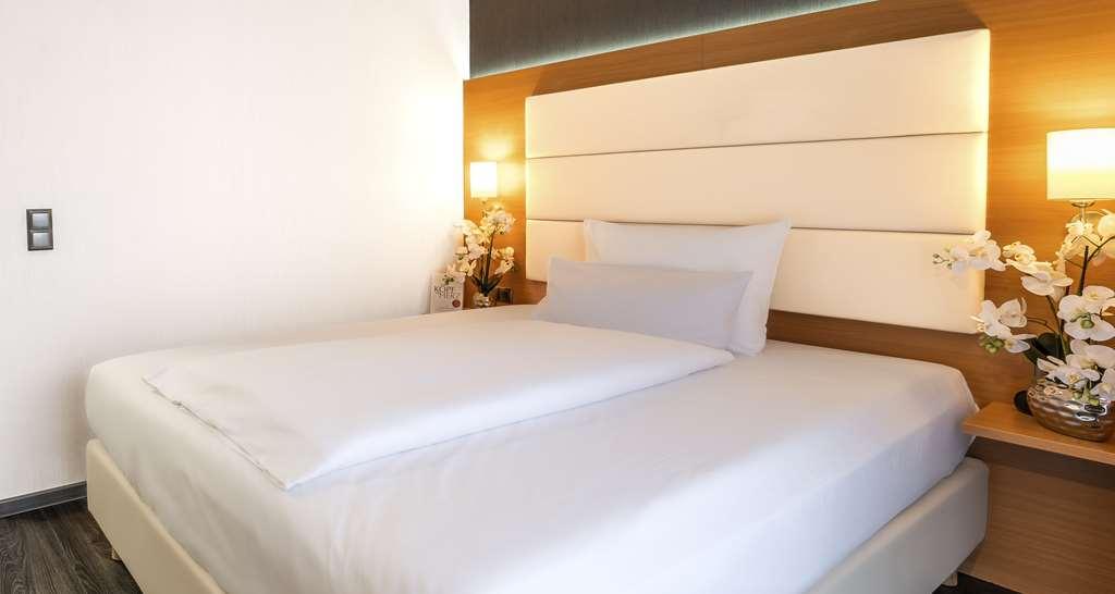 Plaza Inn Heilbronn Quarto foto
