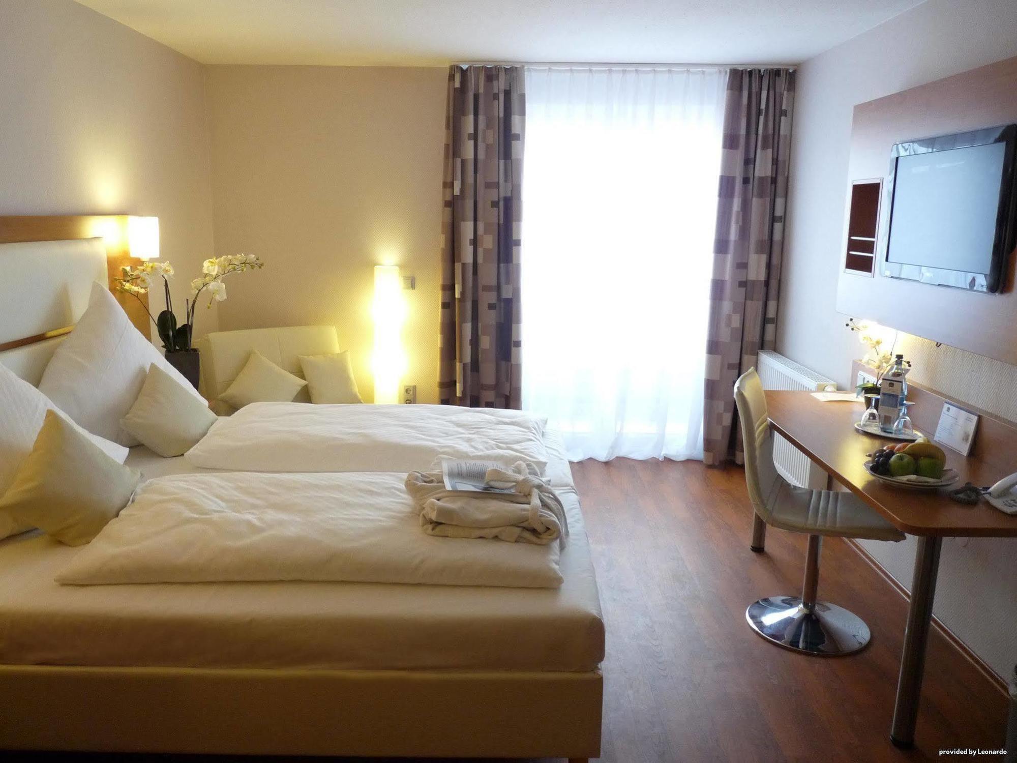 Plaza Inn Heilbronn Quarto foto
